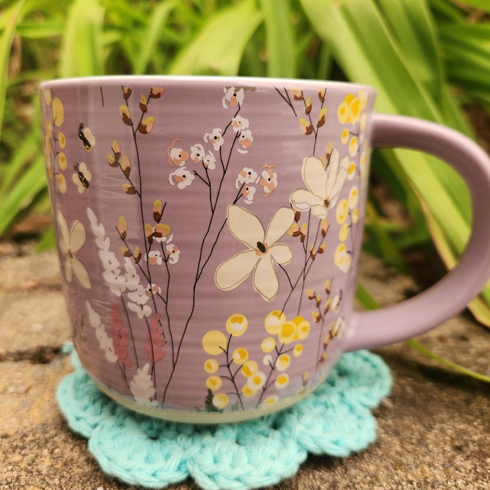Lighthouse Christian Products Hope & Faith Lavender Floral Mug Hebrews 10:23 Bee